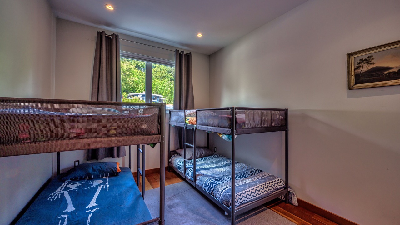 Photo of Bedroom in Britannia Beach