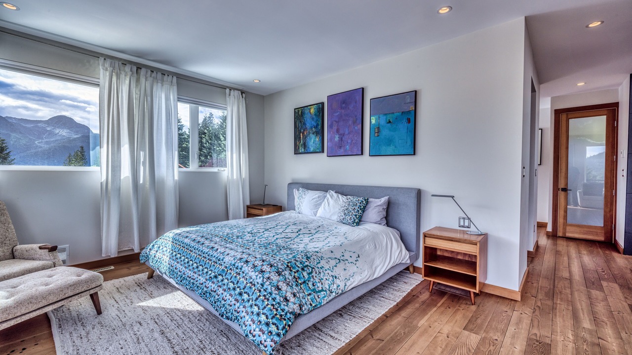 Photo of Bedroom in Britannia Beach