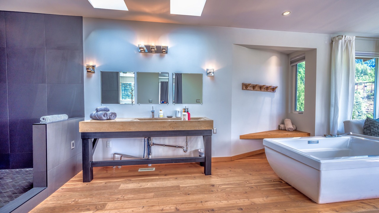 Photo of Bathroom in Britannia Beach