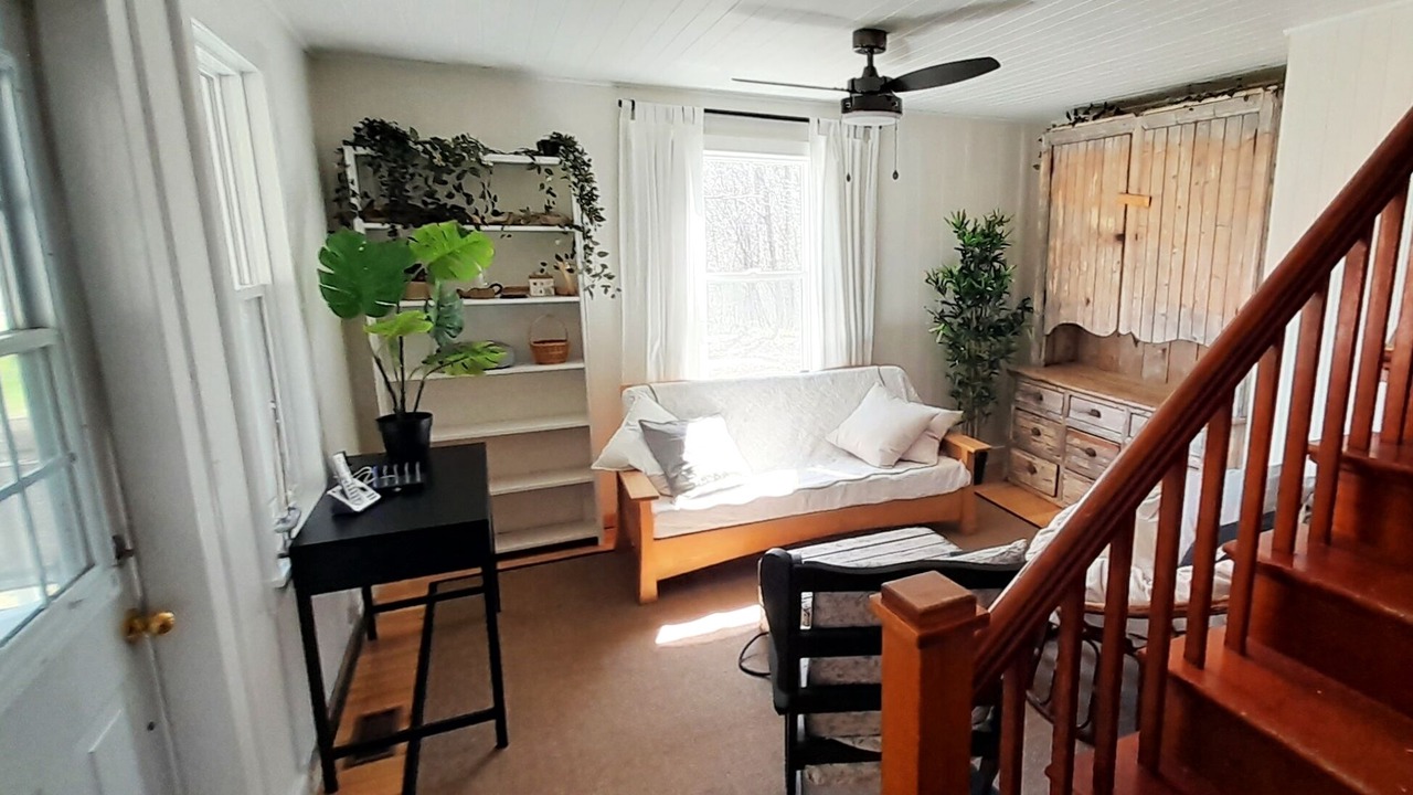 Photo of Livingroom in Pleasant Bay