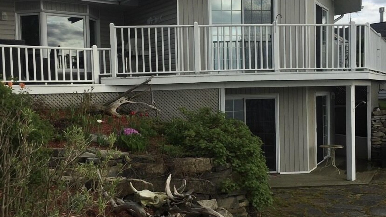 Photo of Outdoor in Howe Island