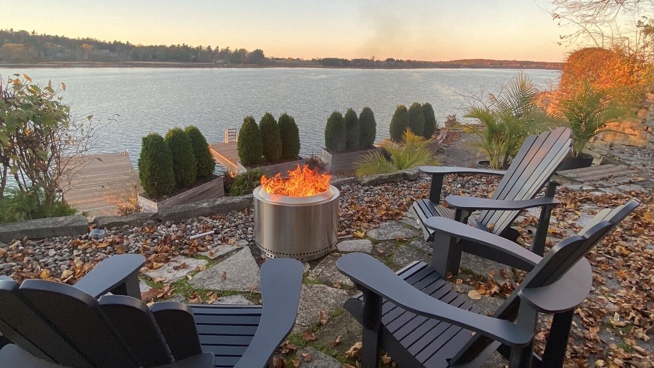 Photo of Outdoor in Howe Island