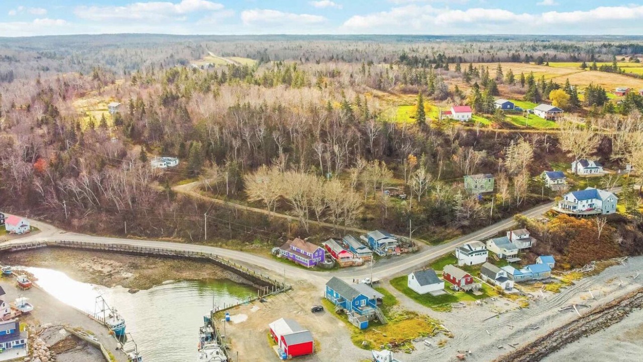 Photo of Outdoor in Harbourville