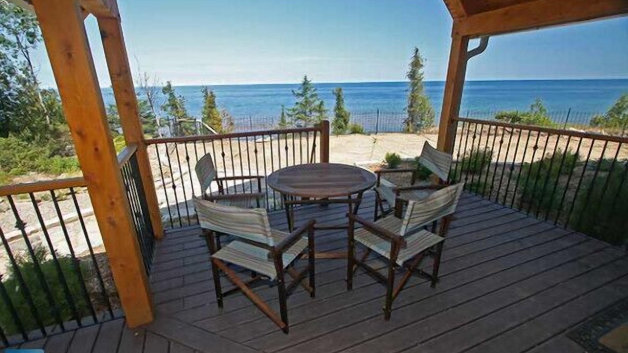 Photo of Outdoor in Lion's Head