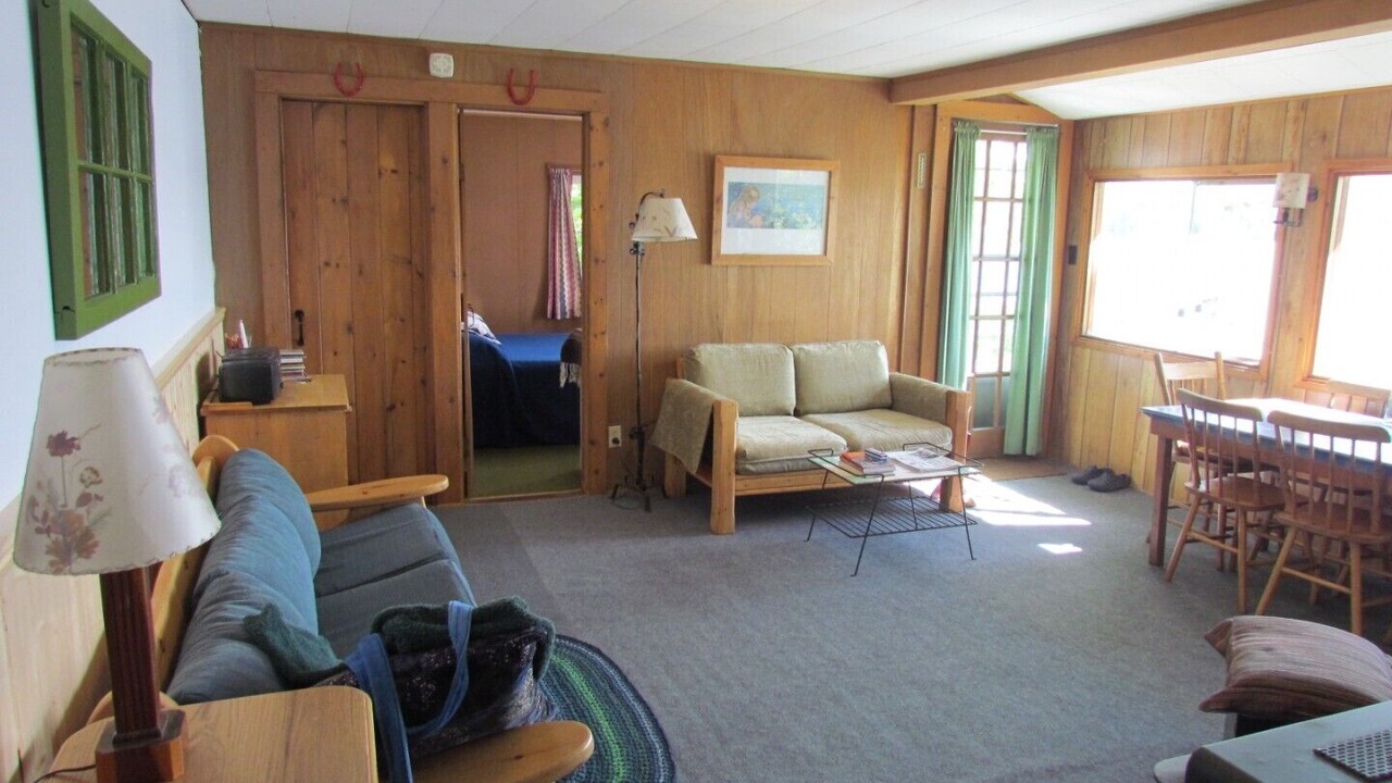 Photo of Bedroom in Lake of Bays