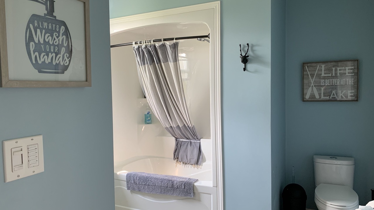 Photo of Bathroom in Dunchurch