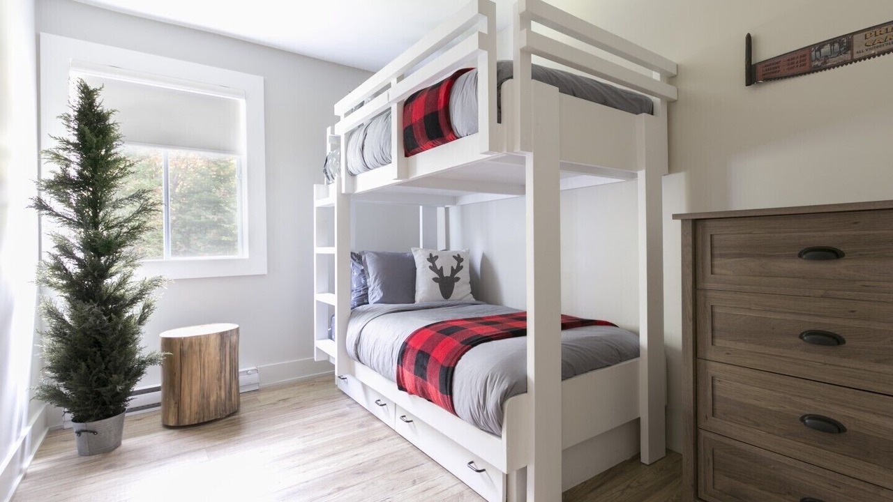 Photo of Bedroom in St-Adolphe-d'Howard