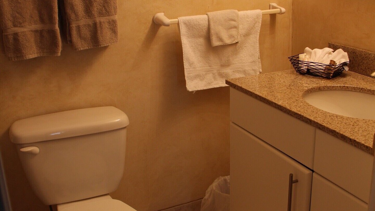 Photo of Bathroom in Blind Bay