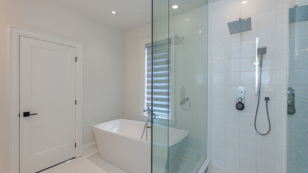 Photo of Bathroom in Richmond Hill