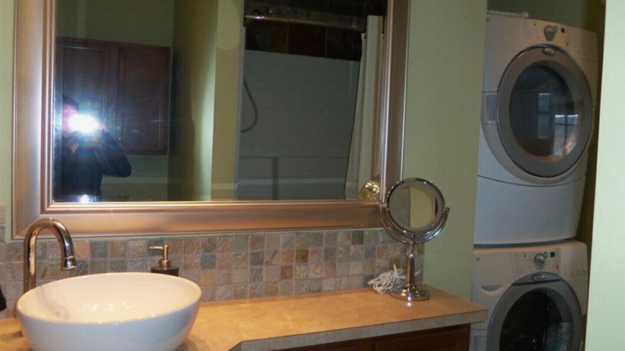 Photo of Bathroom in Okanagan-Similkameen