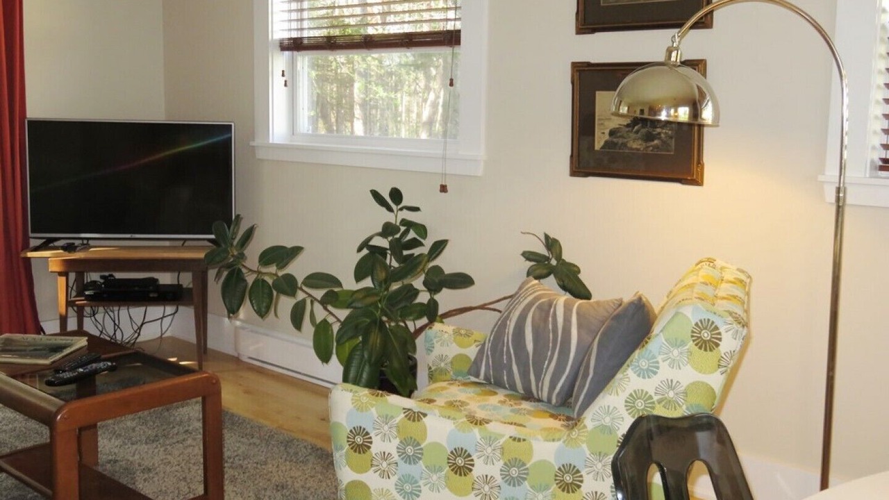 Photo of Bedroom in Shelburne