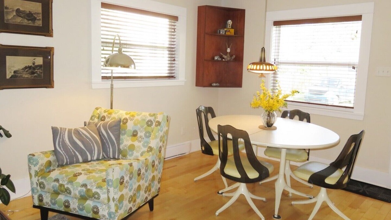 Photo of Bedroom in Shelburne