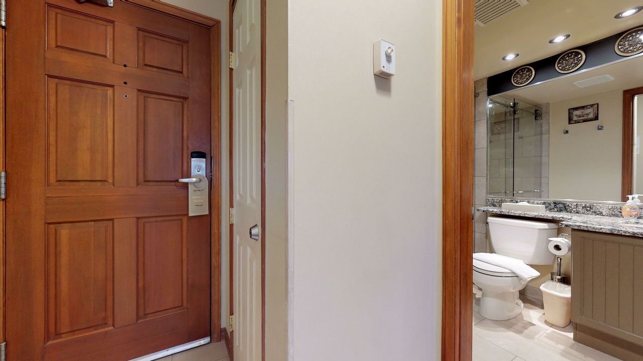 Photo of Bathroom in Upper Village