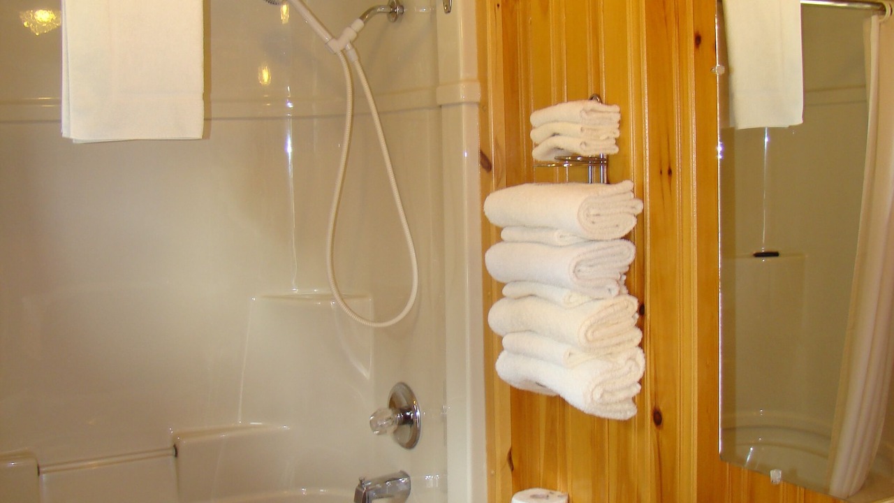 Photo of Bathroom in Sioux Narrows Nestor Falls