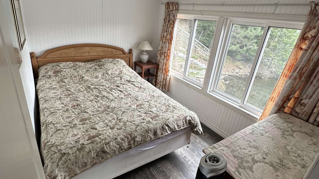 Photo of Bedroom in Faraday