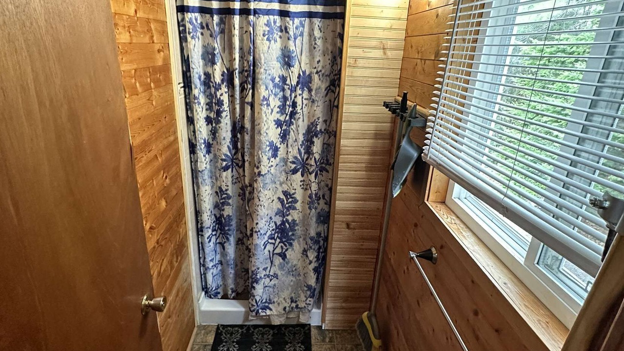 Photo of Bedroom in Faraday
