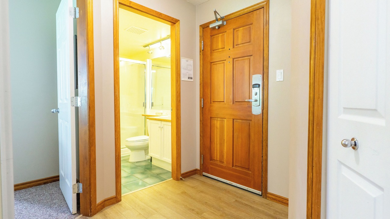 Photo of Bathroom in Upper Village