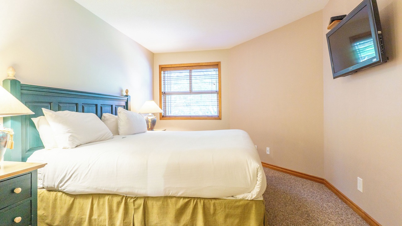 Photo of Bedroom in Upper Village