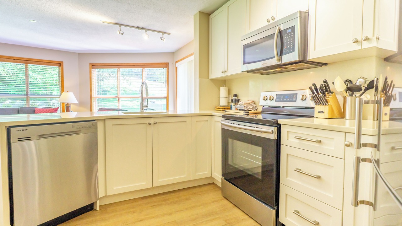 Photo of Kitchen in Upper Village