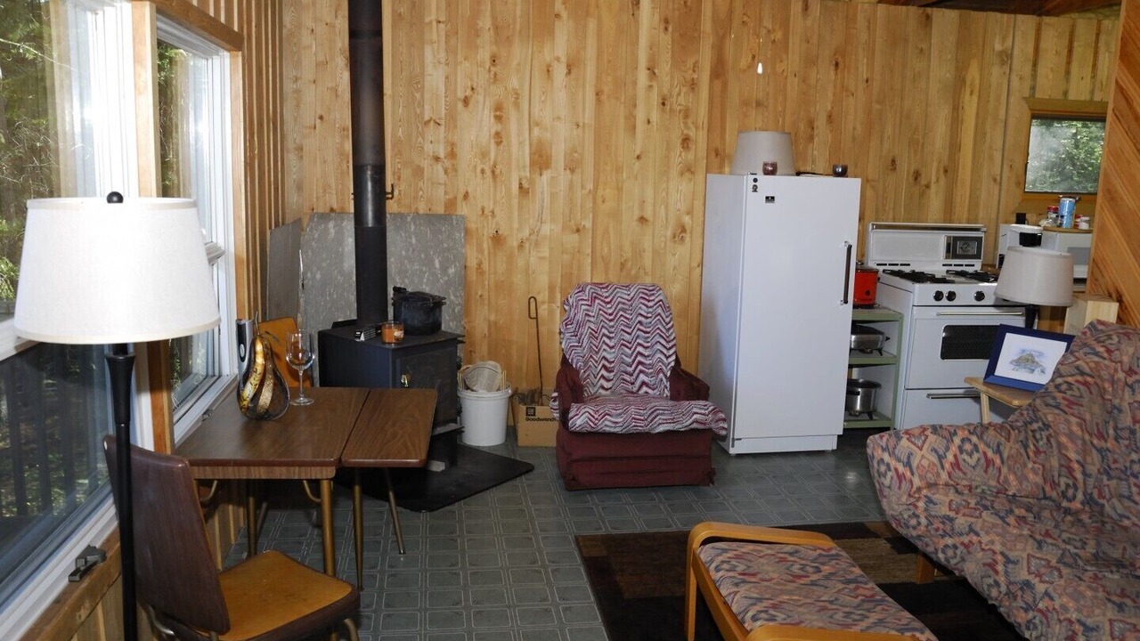 Photo of Bedroom in Rainy River District