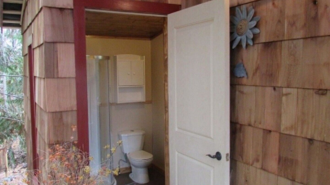 Photo of Bathroom in Kaslo