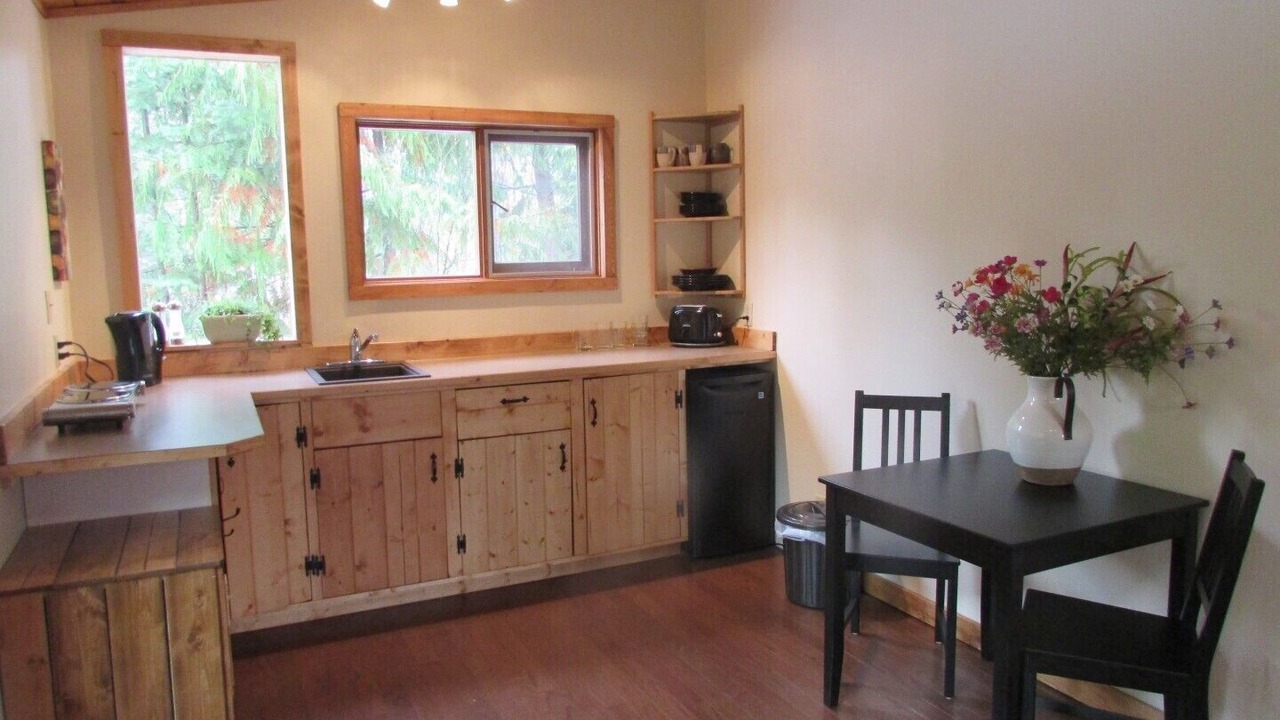 Photo of Others in Kaslo