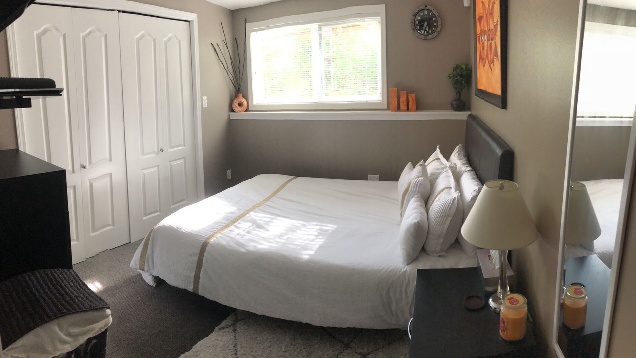 Photo of Bedroom in Saanich West