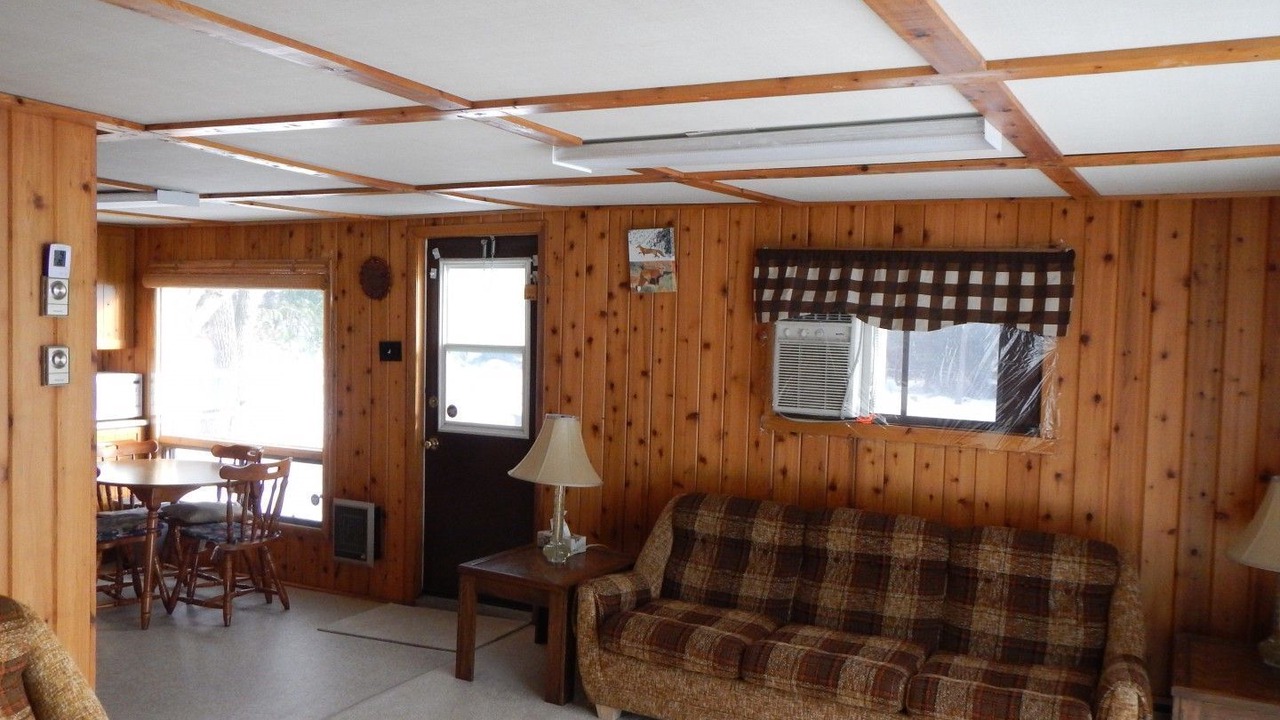 Photo of Livingroom in Grand Beach