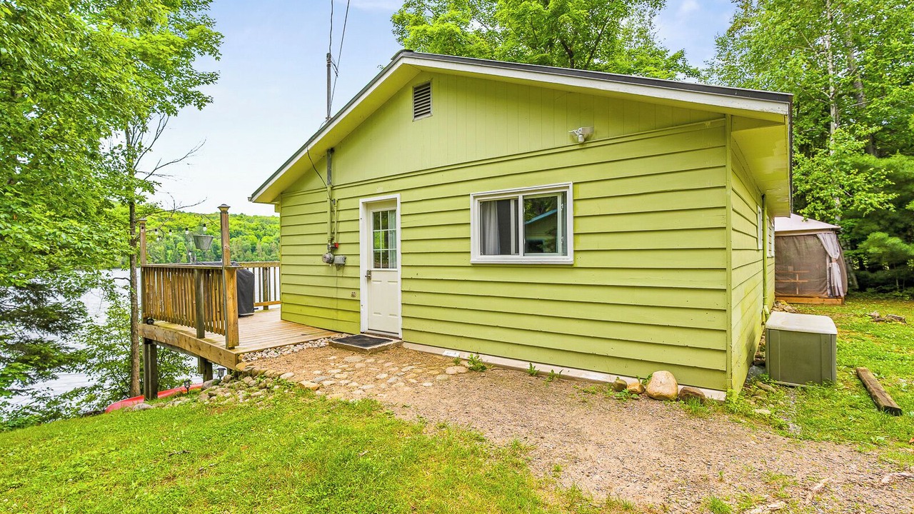 Photo of Outdoor in Harcourt