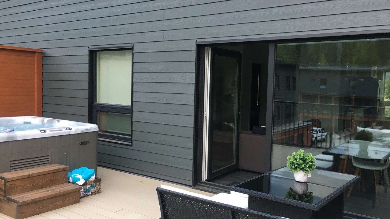 Photo of Patio Balcony in Revelstoke