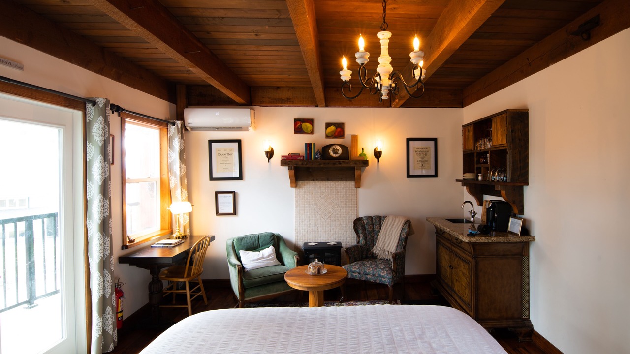 Photo of Bedroom in Central Okanagan