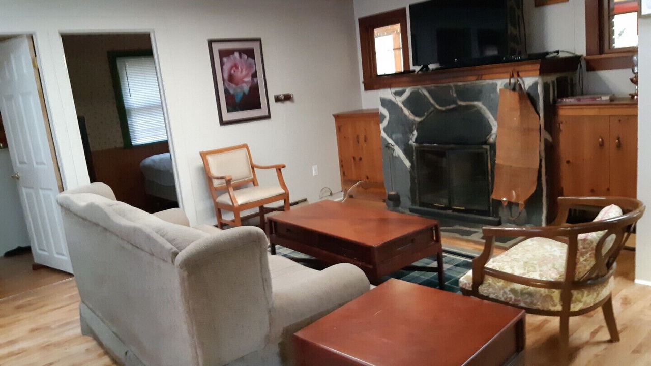 Photo of Livingroom in Faraday