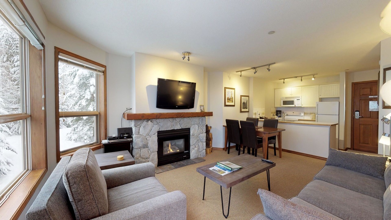Photo of Livingroom in Whistler