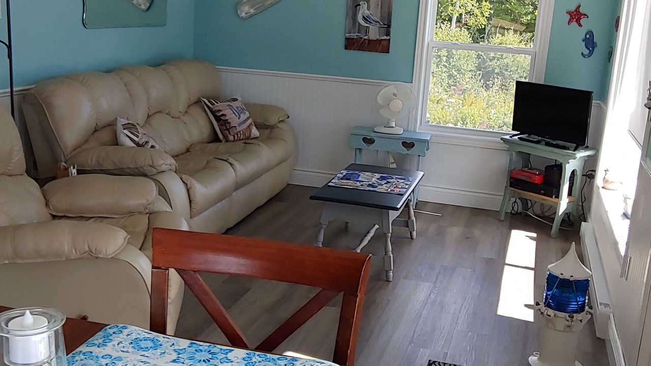 Photo of Livingroom in Seeleys Cove