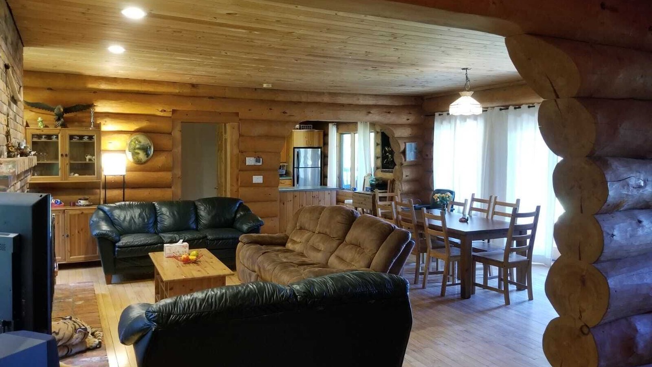 Photo of Livingroom in Tiny