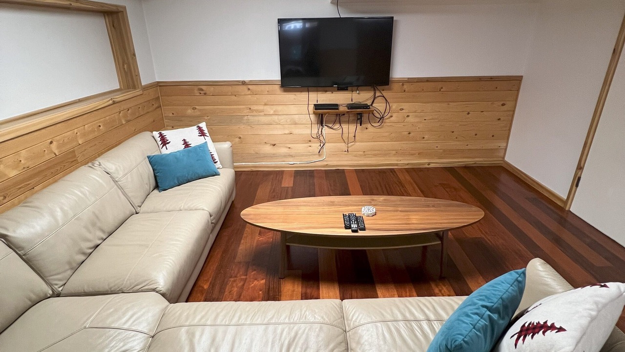 Photo of Livingroom in Sun Peaks