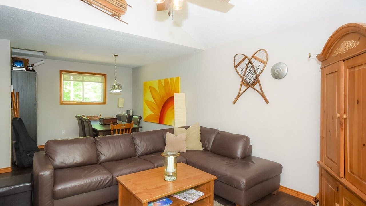 Photo of Livingroom in Northfield
