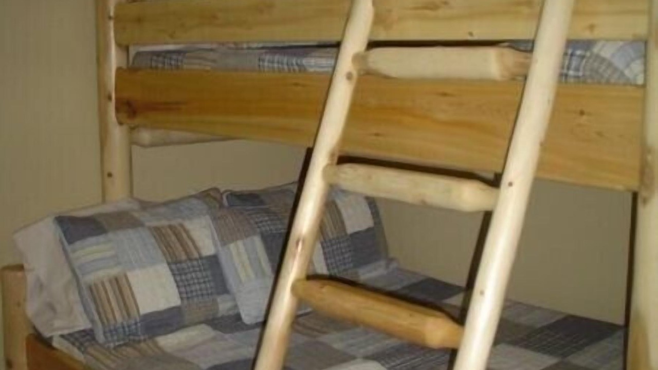 Photo of Bedroom in Algonquin Highlands