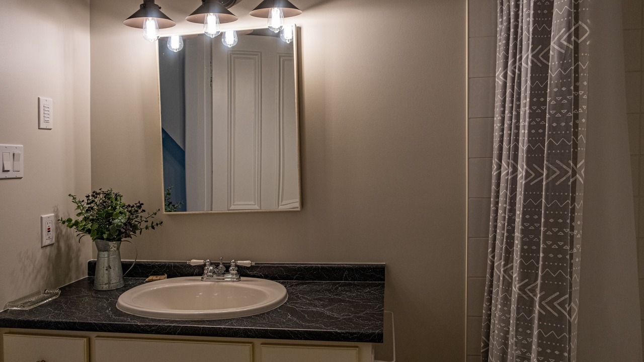 Photo of Bathroom in Fairview
