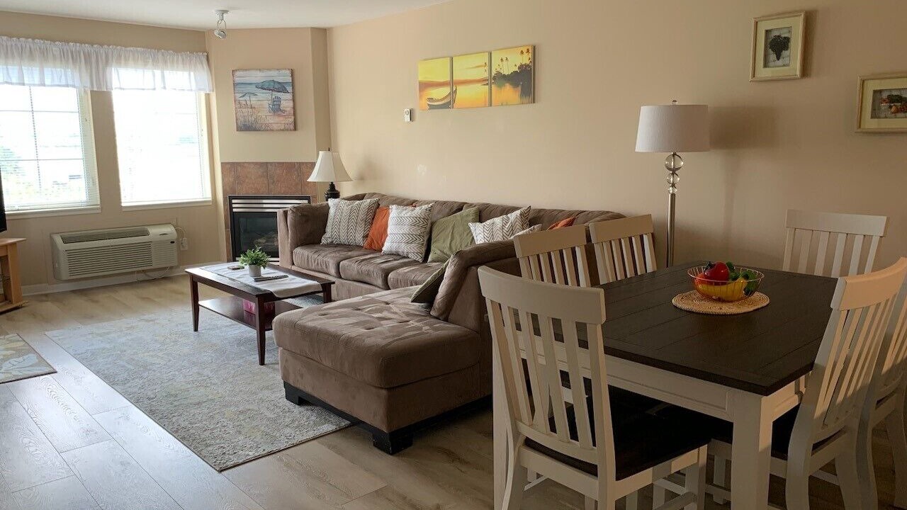 Photo of Livingroom in Okanagan-Similkameen