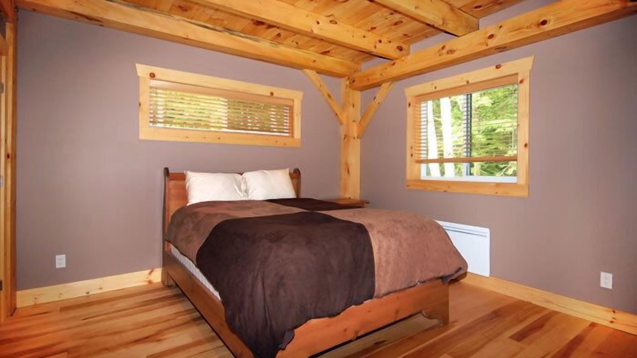 Photo of Bedroom in Les Collines-de-l'Outaouais Regional County Municipality