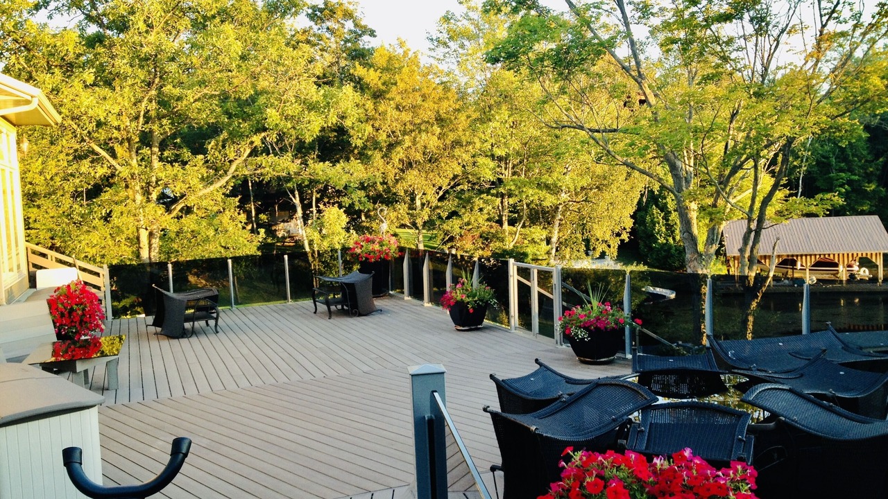 Photo of Patio Balcony in Georgian Bay