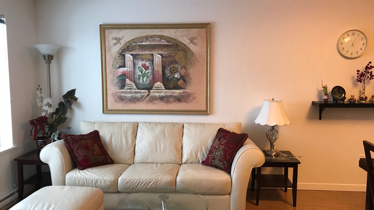 Photo of Livingroom in Whitehorse