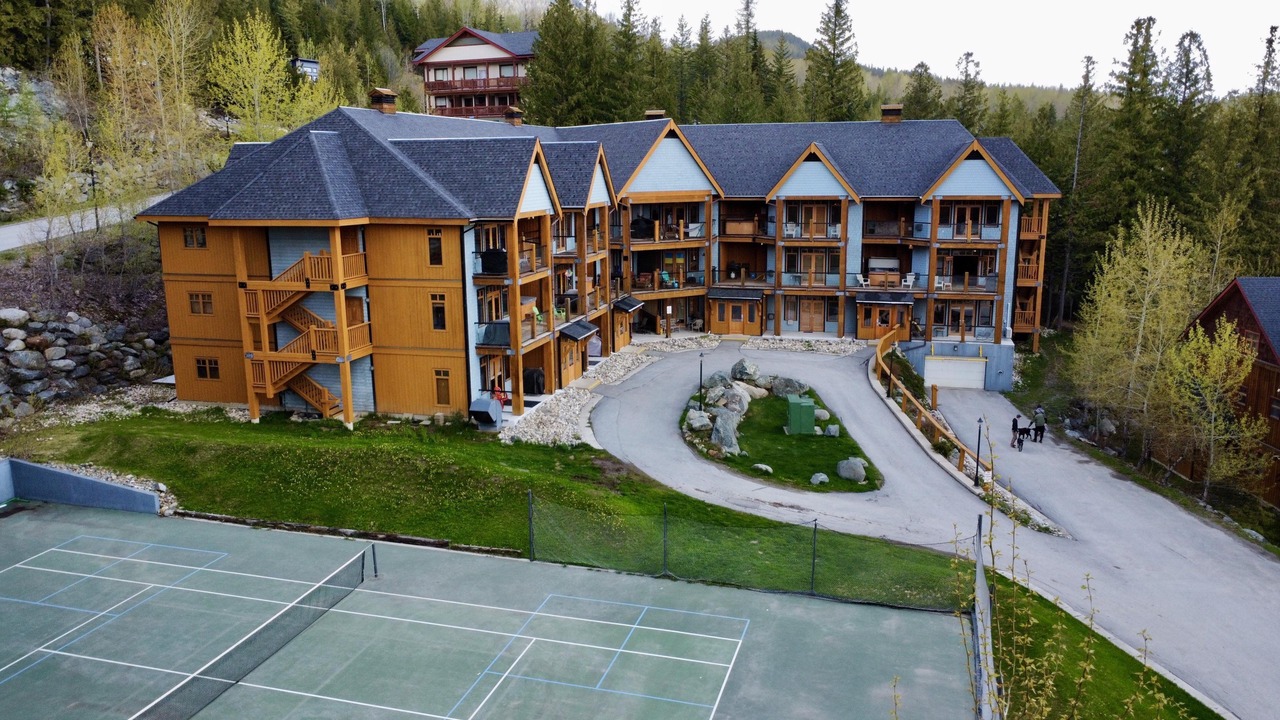 Photo of Others in Rossland