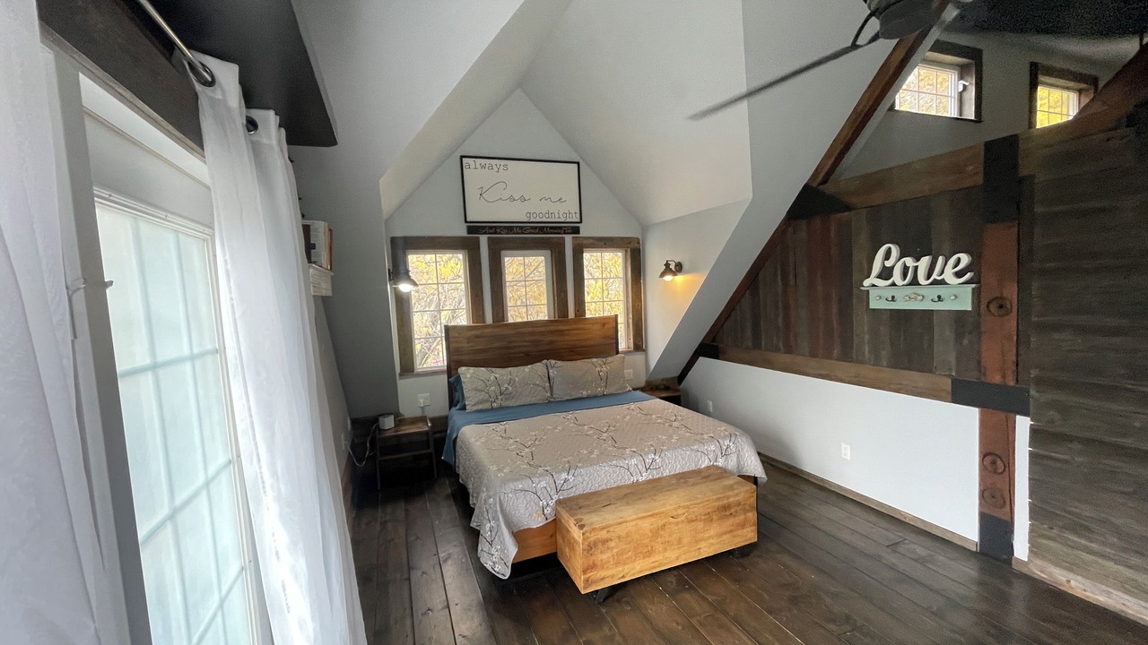 Photo of Bedroom in Melville Beach