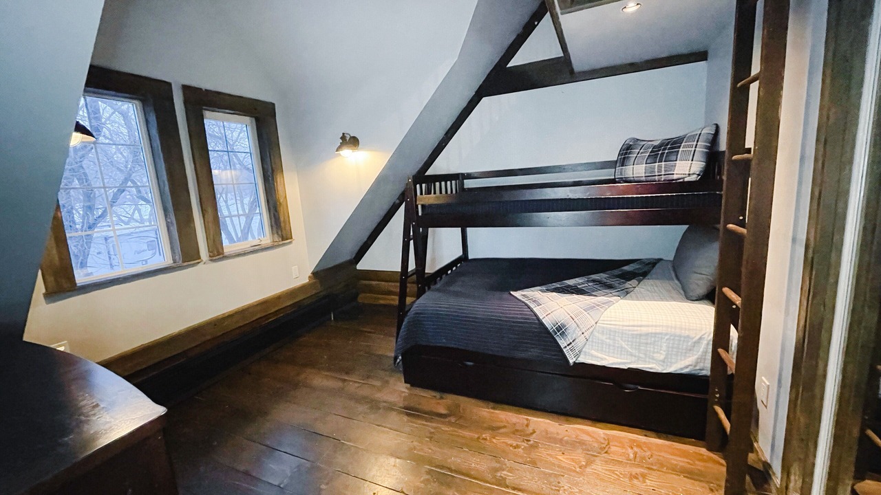 Photo of Bedroom in Melville Beach