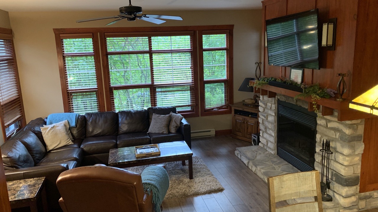 Photo of Livingroom in Mont-Tremblant