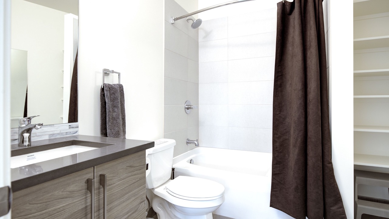 Photo of Bathroom in Golden