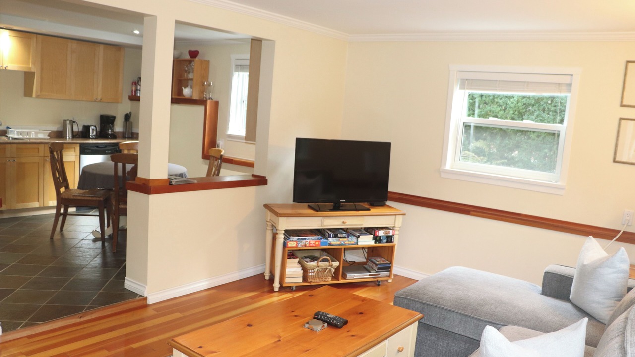 Photo of Bedroom in District of North Vancouver