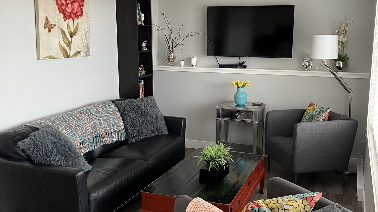 Photo of Livingroom in Okanagan-Similkameen